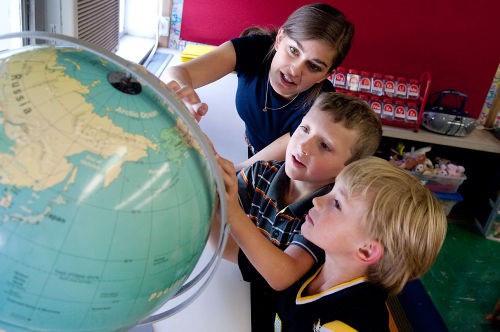 непосредственно образовательная деятельность, подготовительная группа детского сада,глобус – модель Земли,моя Кубань